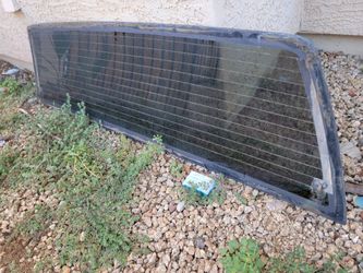 Gmc Rear Glass 