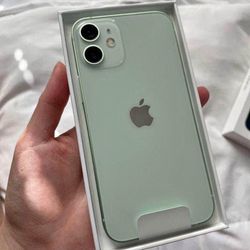 Apple iPhone 12 Unlocked 5G 