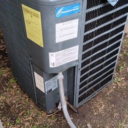 Goodman AC Condenser (8months Old)