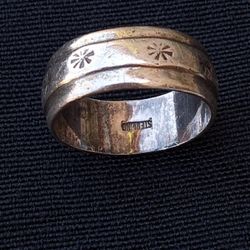 VINTAGE HANDMADE STERLING SILVER RING 