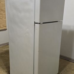 GE Refrigerator 3
