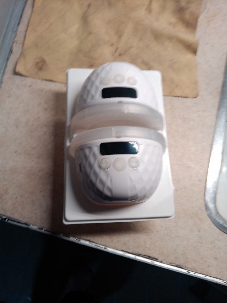 Wearable Breast Pumps