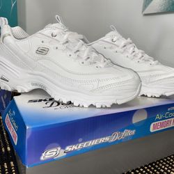 SKECHERS Women's D'Lites Fresh Start Walking Shoes