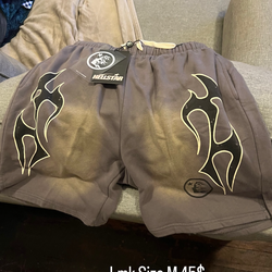 Hell star shorts