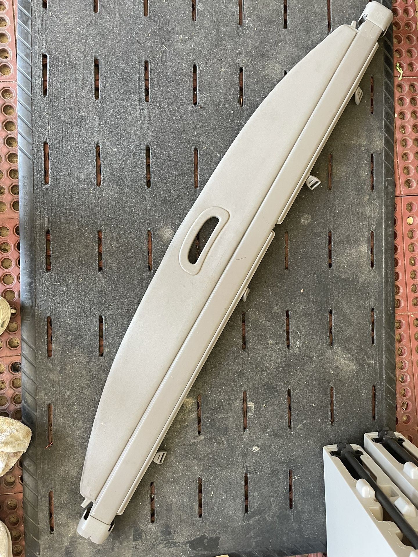 Retractable Trunk Cover