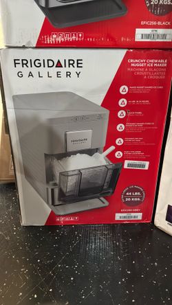 Frigidaire Gallery Nugget Ice Maker 44Lbs