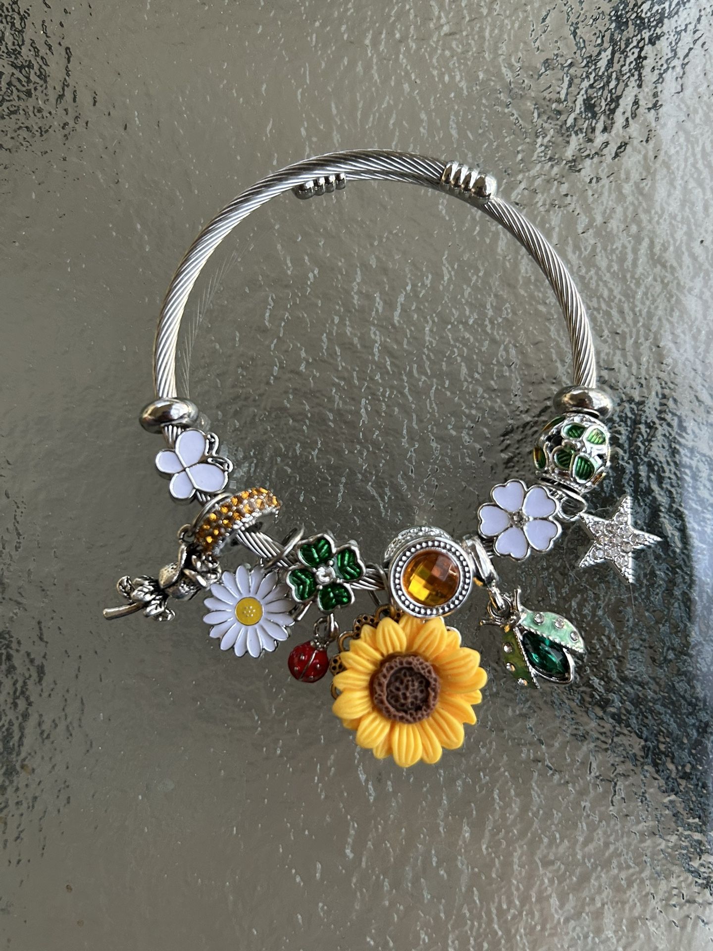 Yellow Sunflower Beaded Bracelet New