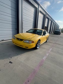 1998 Ford Mustang