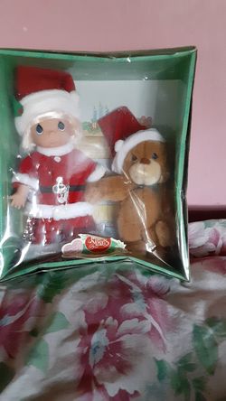 Precious Moments Dolls Wishing you a Merry Christmas Doll