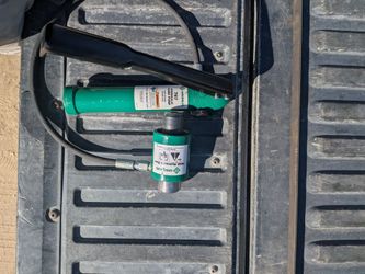 Greenlee punch out pump