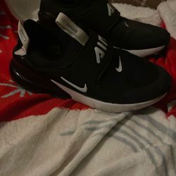 Nike Shoes Size 6.5 Women 