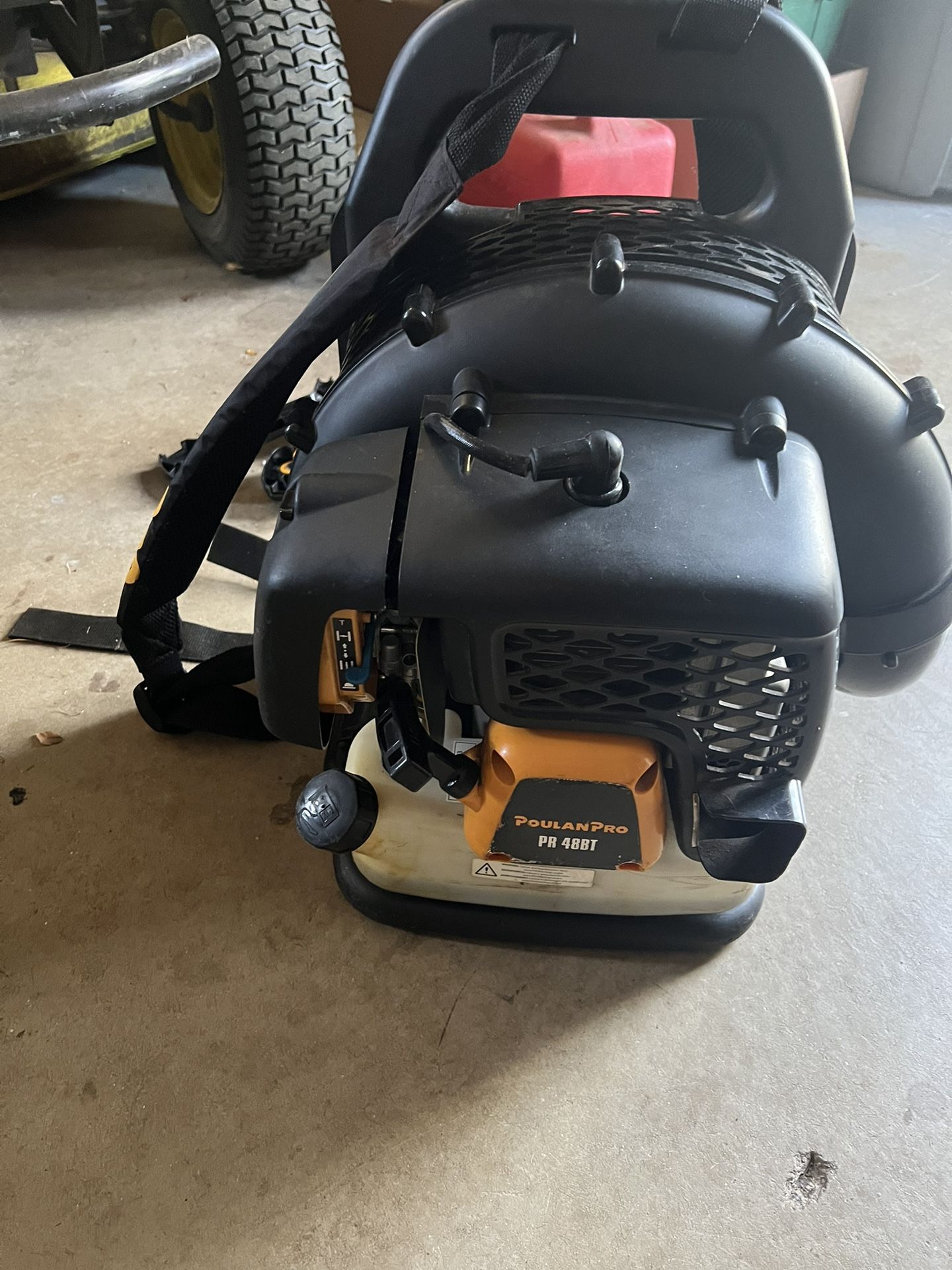 Backpack Leaf Blower Poulan Pro PR48BT By Husqvarna
