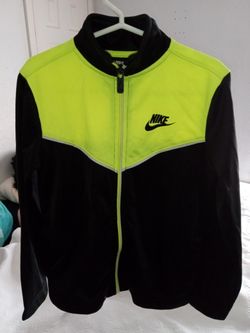 Nike Zip Up Jacket: Kids Size 5/6* Great Condition