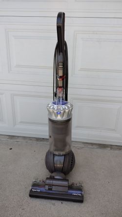 Dyson Ball Animal 2 Pro+,Upright Vacuum - Super Strong Suction! GREAT!!