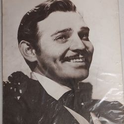 New Photo of Legendary Clark Gable 