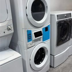 Whirlpool Commercial Laundry Center 