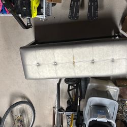 Silver/Gray Tufted Storage Ottoman/Bench