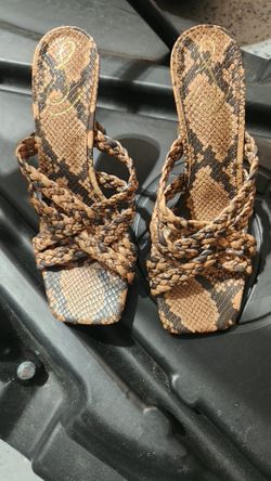 Heels Like New 7 1/2