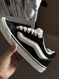 Vans knul school