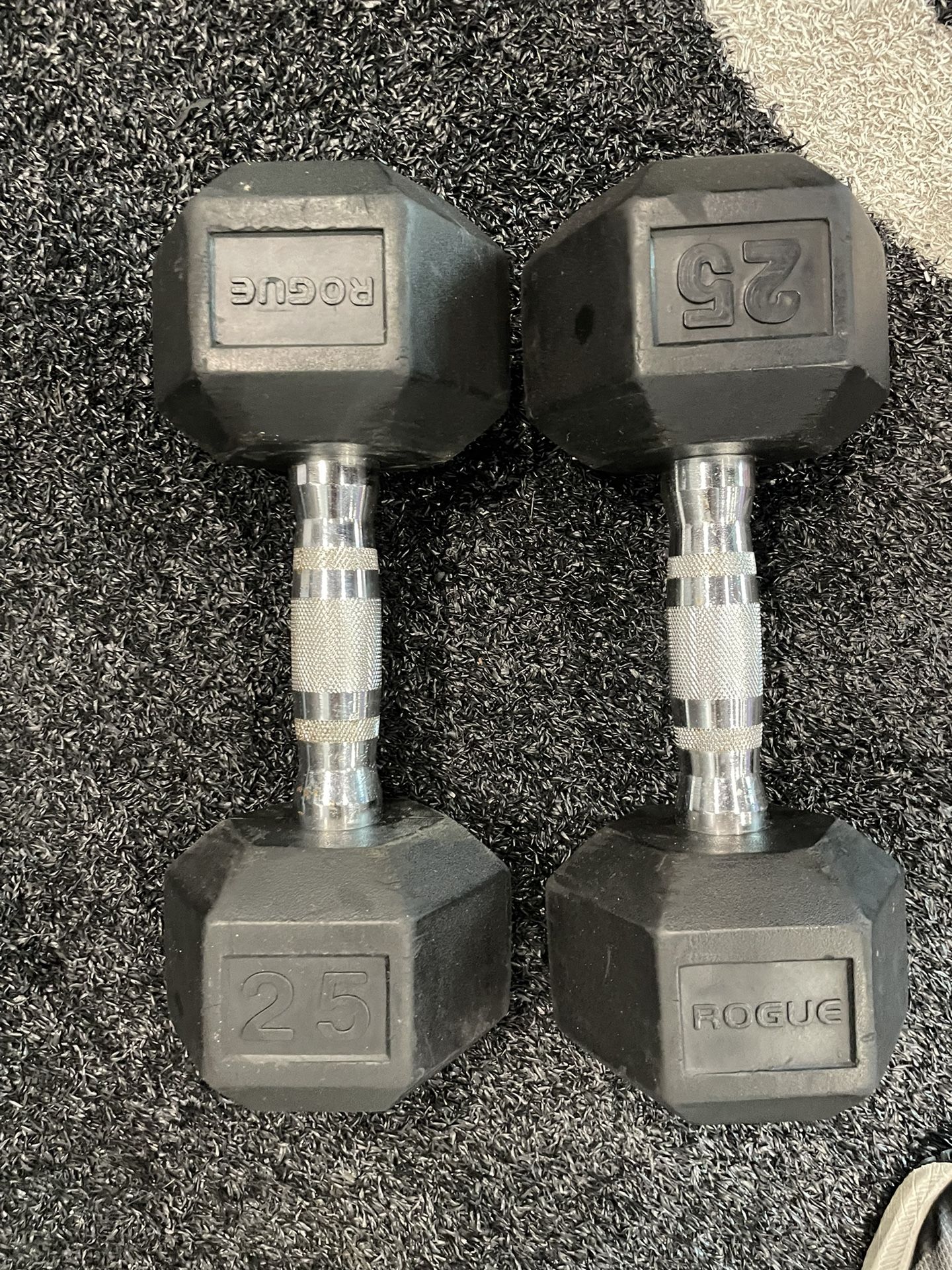 Rogue Fitness 25lb Dumbbell 