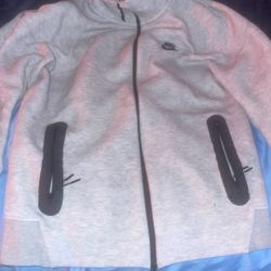 Grey Nike tech Size Small