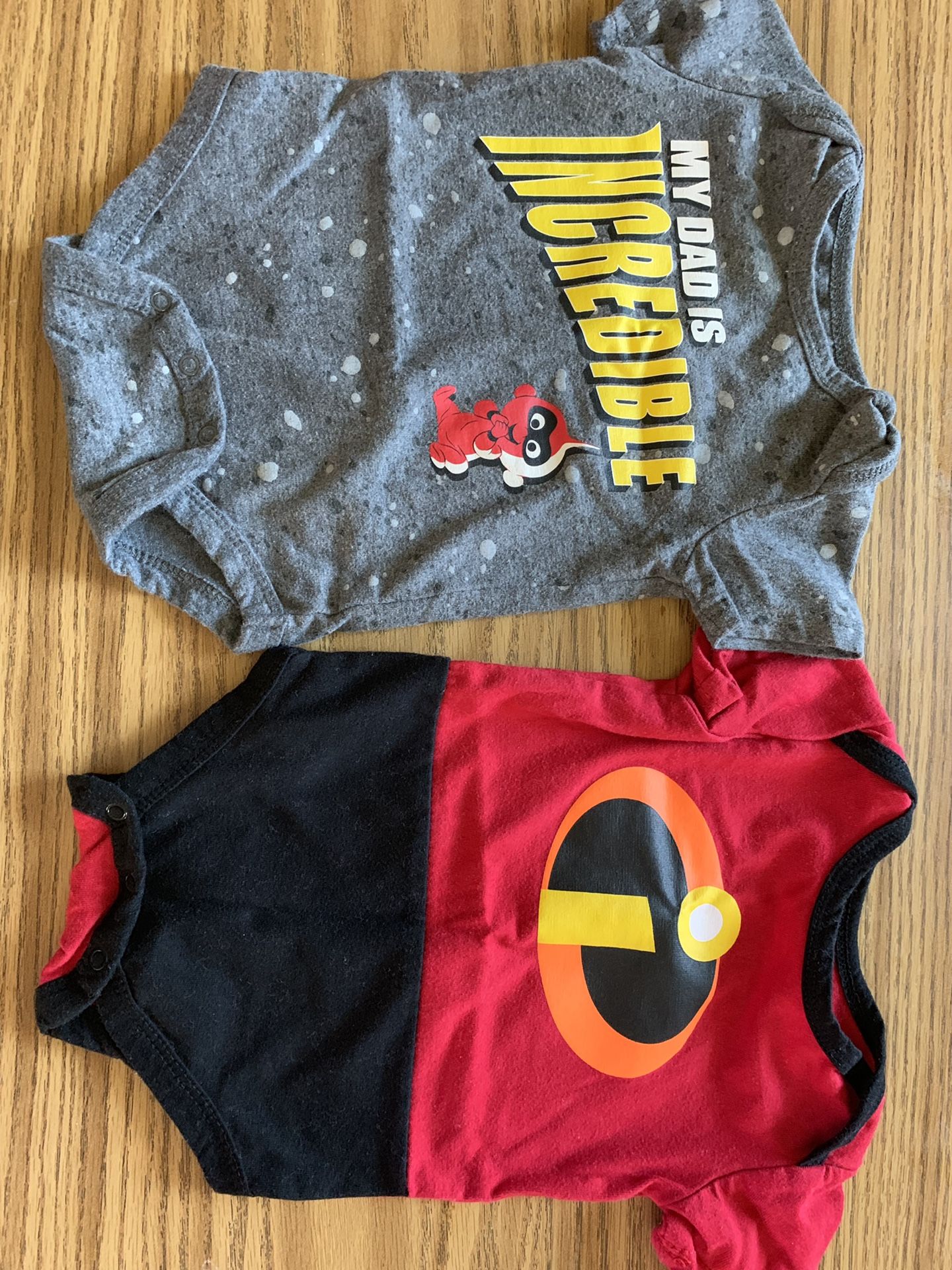 Incredibles onesies 0-3 months