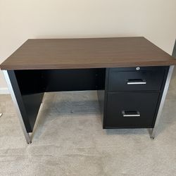 Single Pedestal Desk