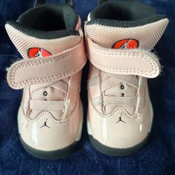 Toddler Girls 7c Jordans