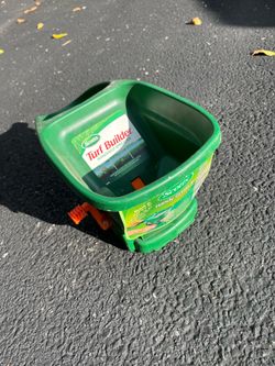 Scott’s Hand Held Spreader
