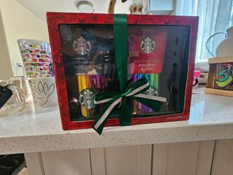 Boxed Starbucks Gift Set