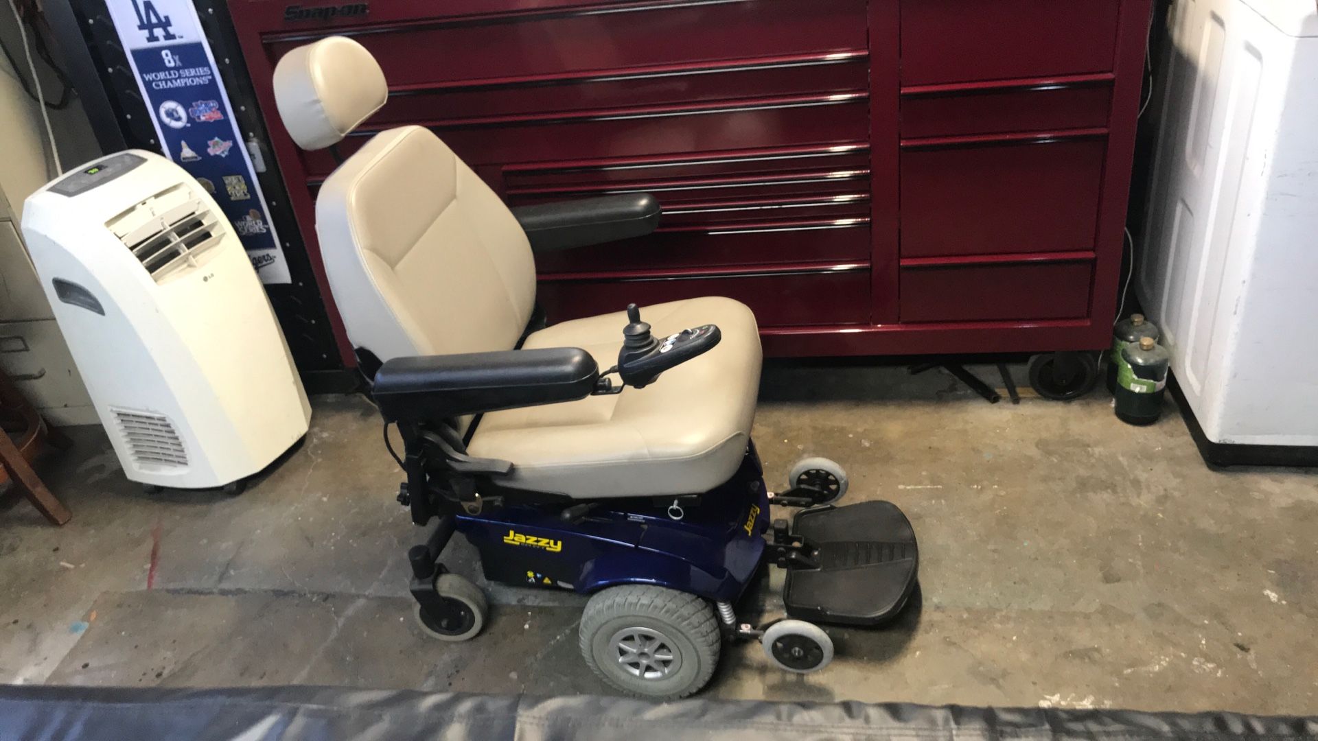 Jazzy Electric wheelchair