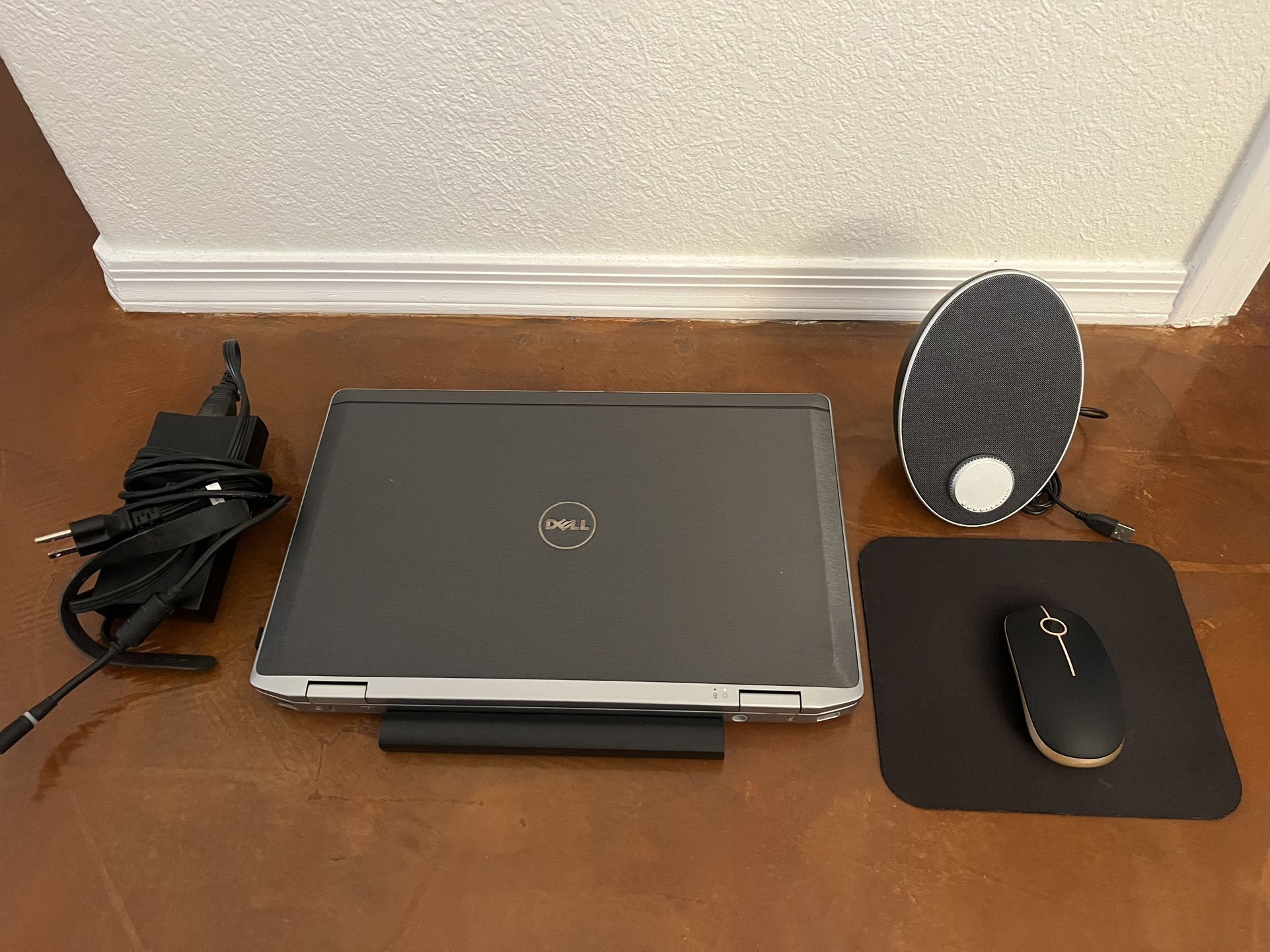 OFFICE、SSD】Windows11 Latitude E6520 i7 価格