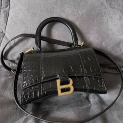 Gold buckle crocodile pattern cowhide hourglass bag handbag shoulder bag women's black