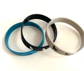 3 WOLF BRACELETS / NEW