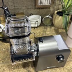 Professional Grade Cheese/Veggie Grater
