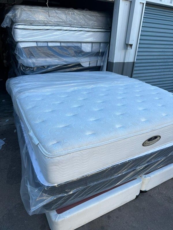 King Size Mattress And Box Spring