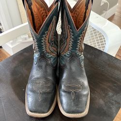 Men’s Ariat Cowboy Boots Size 8.5