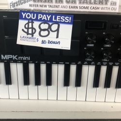 AKAI PROFESSIONAL MPK MINI