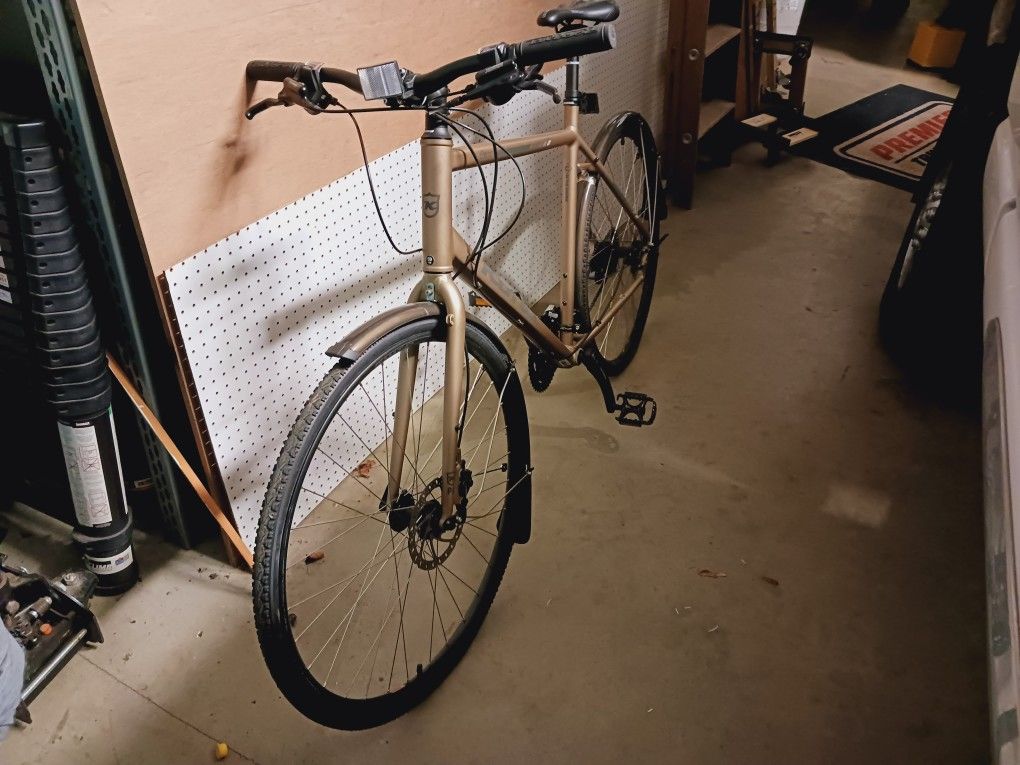 Kona Dew Bicycle Excellent Condition