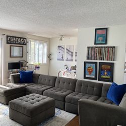 Sectional Couch - Modular - 7 Pieces