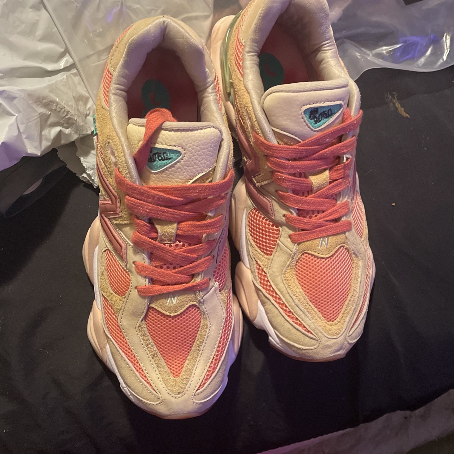 Sneakers Sz 11
