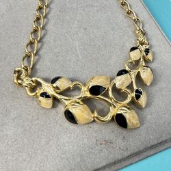Vintage TRIFARI Acorn Black/Cream Enamel & Gold Tone Garland Pendant Necklace