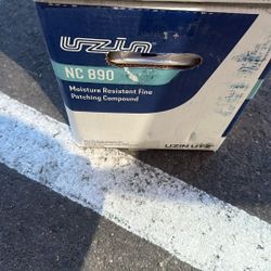 Título: Parche para Pisos UZIN NC 890 HydroPatch - 3 Cajas Disponibles