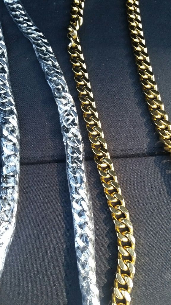 Gold or silver stainless steel gold or silver plated plated Cuban link chains