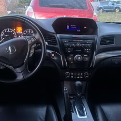 2015  acura  lLX  4 purtas