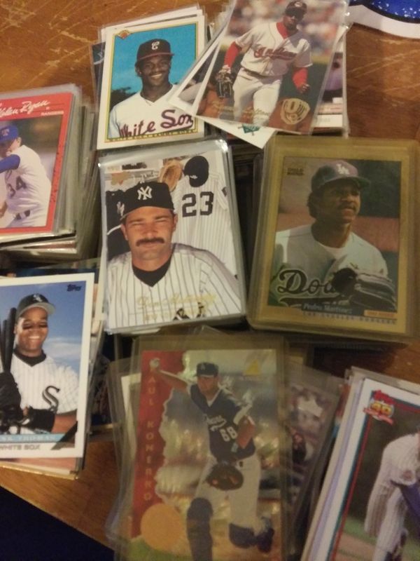 Huge lot of 90s Baseball Cards Stars, Rookies, HOFers 500+ total cards for Sale in Mercer