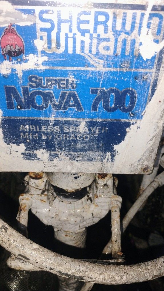 Super Nova 700 Airless Sprayer Made By Graco