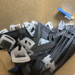 Tile Leveling System Clips 