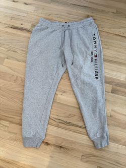 Men’s Tommy Hilfiger Grey Sweatpants SIZE XL