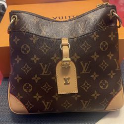 Louis Vuitton Cross bag